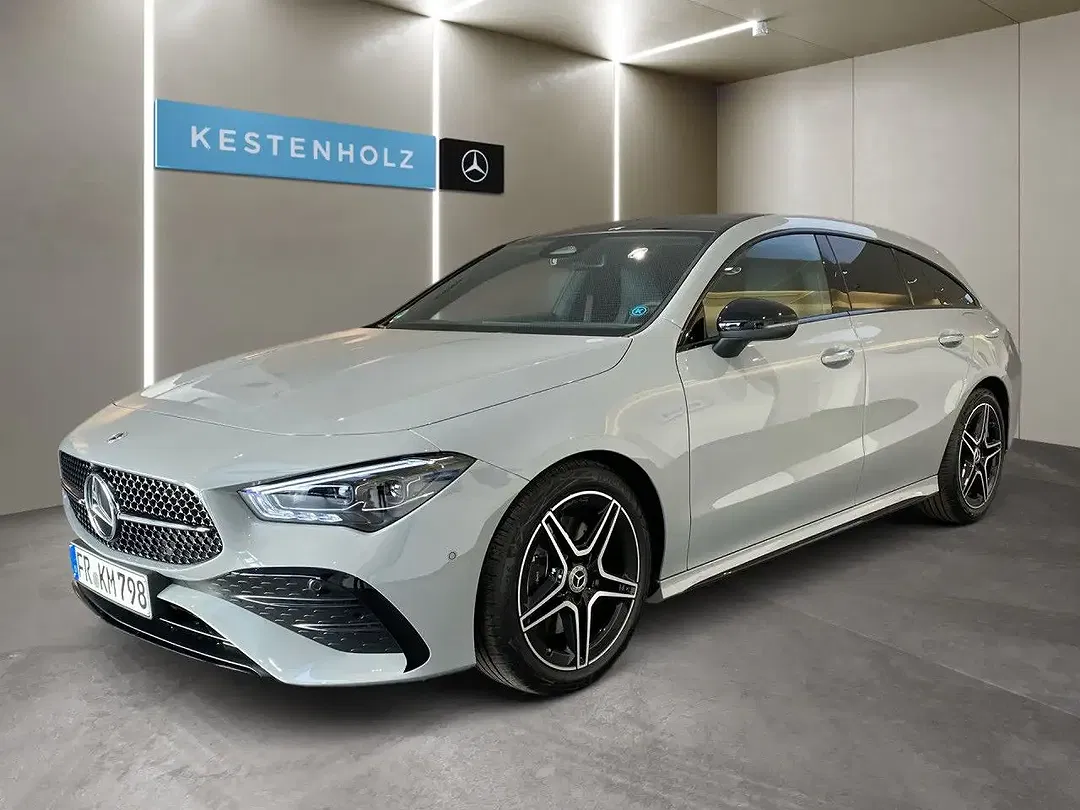 Mercedes-Benz CLA 200 AMG Night - Thumbnail 2
