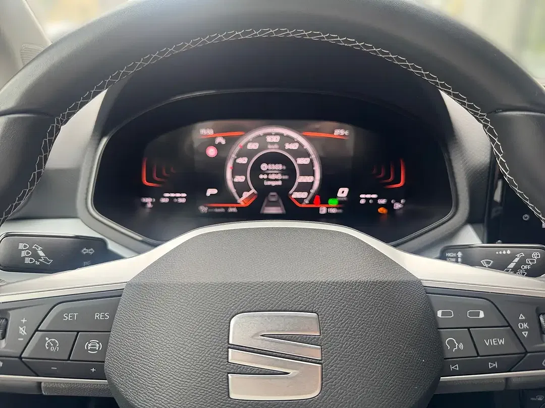 SEAT Arona 1.0 TSI DSG AUT Style - Thumbnail 9
