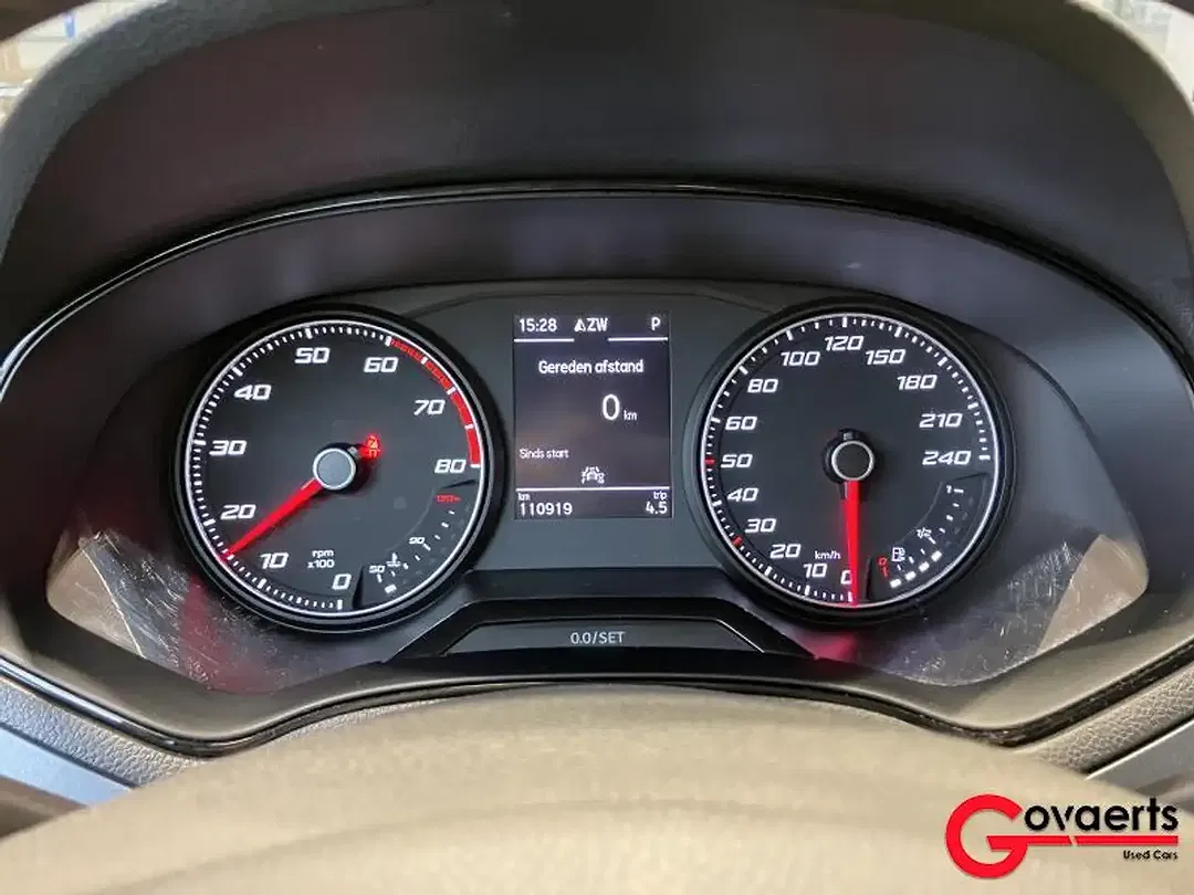 SEAT Arona 1.0 TSI Style - Thumbnail 9