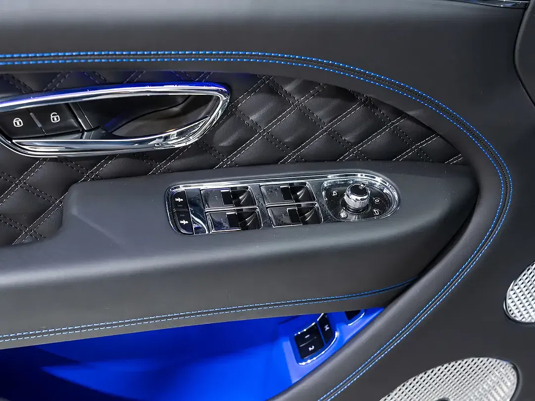 Bentley Bentayga 4.0 V8 S Black Edition - Thumbnail 13