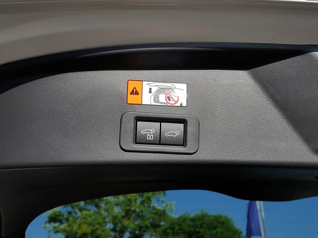 Subaru OUTBACK AWD - Thumbnail 12