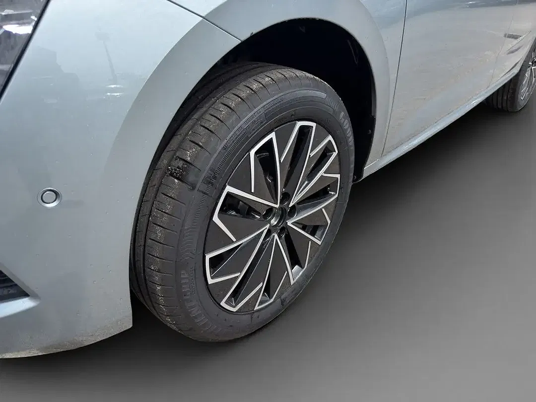 Skoda Kamiq 1.5 TSI - Thumbnail 9