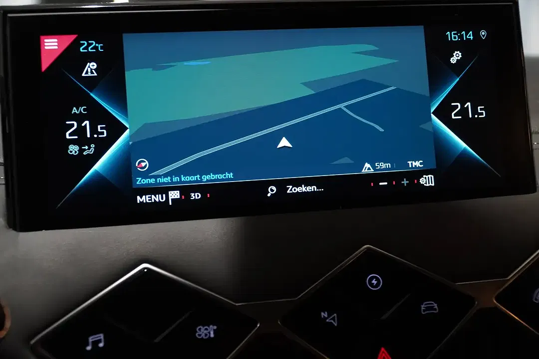 DS Automobiles DS 3 Crossback - Thumbnail 12