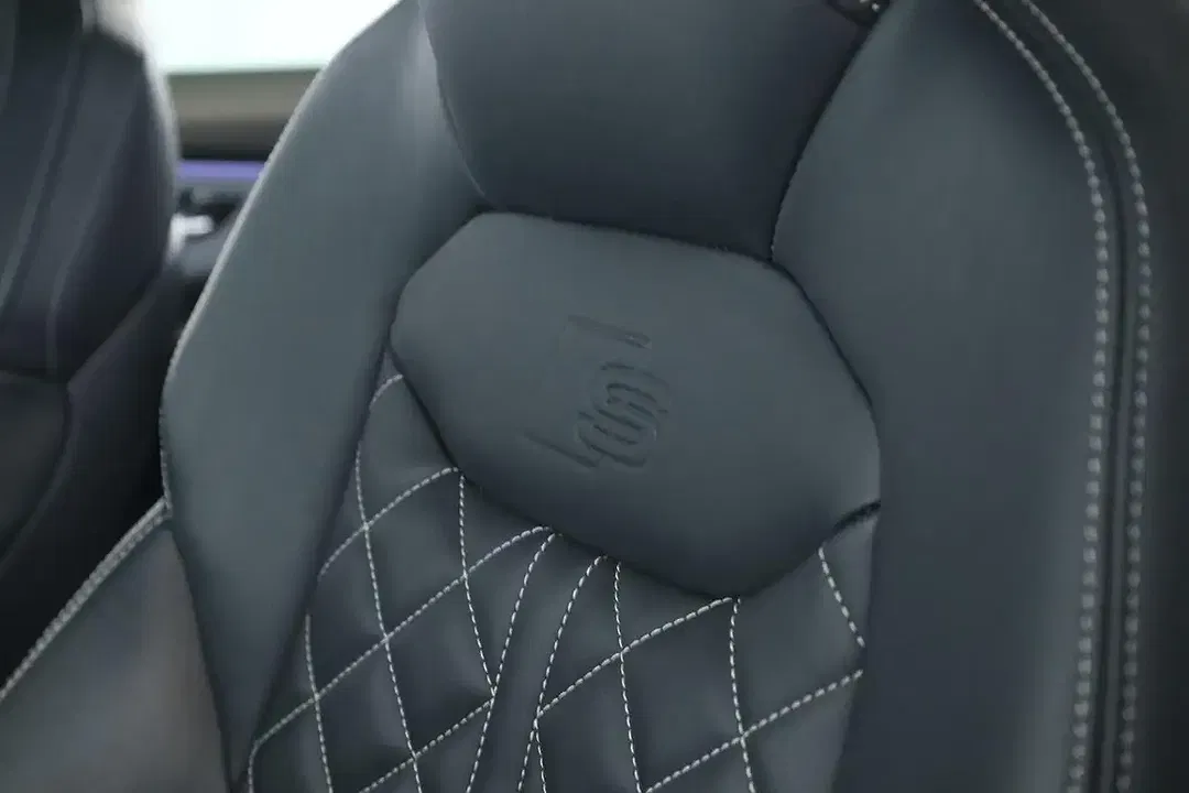 Audi SQ8 TFSI Matrix LED - Thumbnail 10