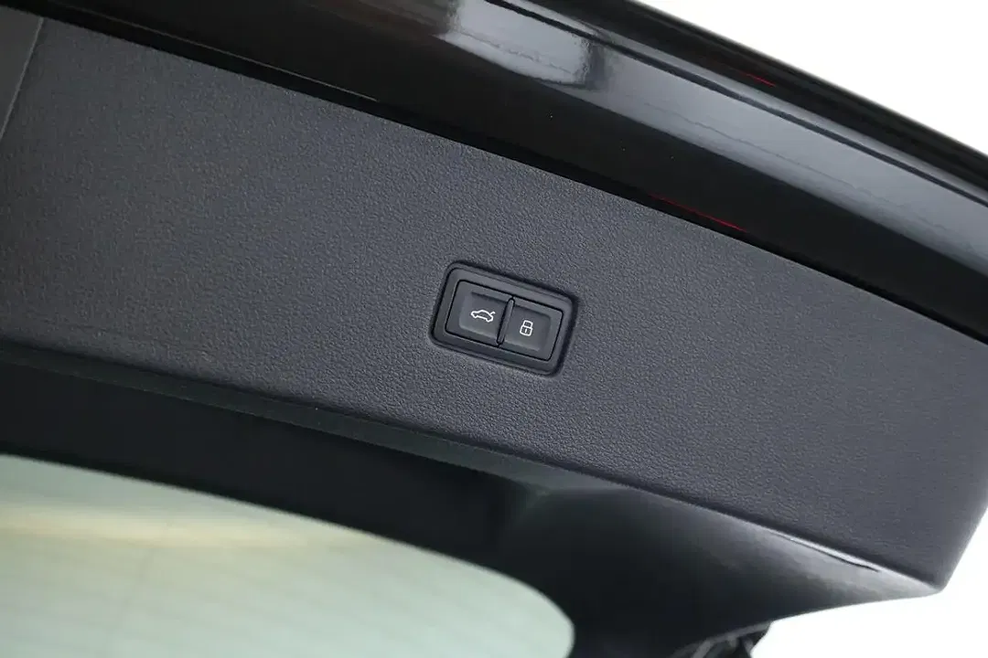 Audi SQ8 TFSI Matrix LED - Thumbnail 12