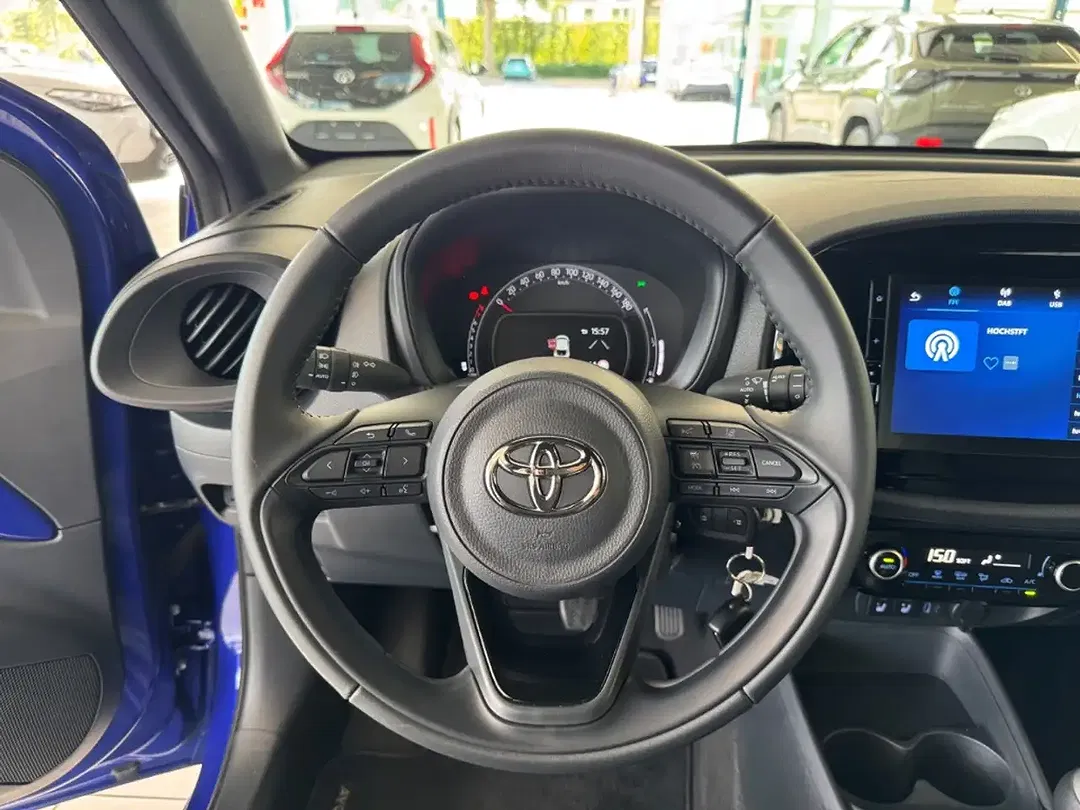 Toyota Aygo X - Thumbnail 10