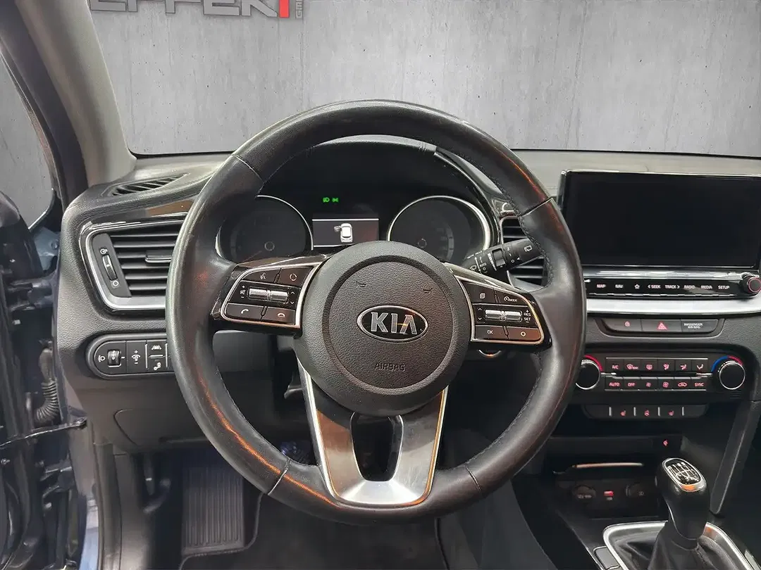 Kia XCeed Spirit - Thumbnail 11