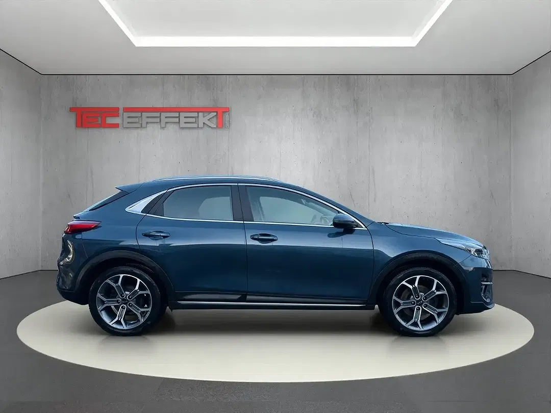 Kia XCeed Spirit - Thumbnail 4