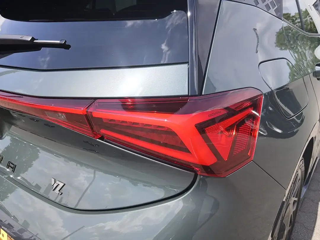 CUPRA Born VZ - Thumbnail 8