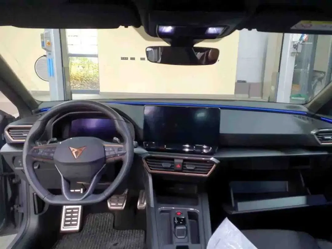 CUPRA Leon TSI DSG VZ2 - Thumbnail 14