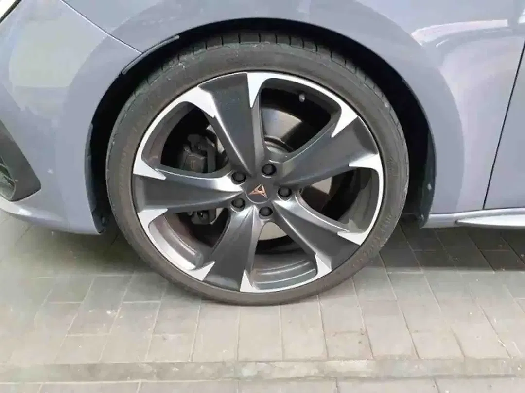 CUPRA Leon TSI DSG VZ2 - Thumbnail 9