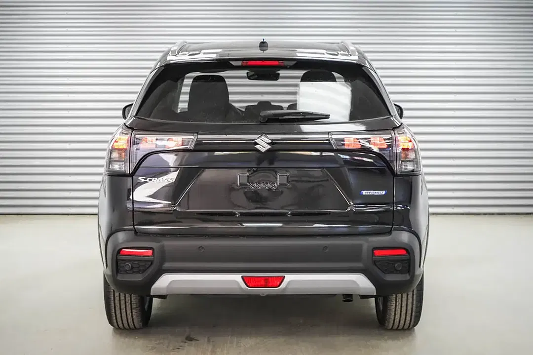 Suzuki S-Cross MHEV 1.4 GL+ - Thumbnail 3