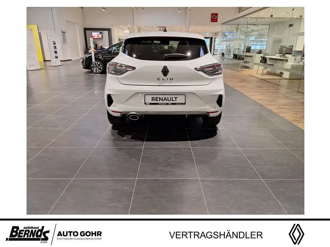 Renault Clio TCe - Thumbnail 4