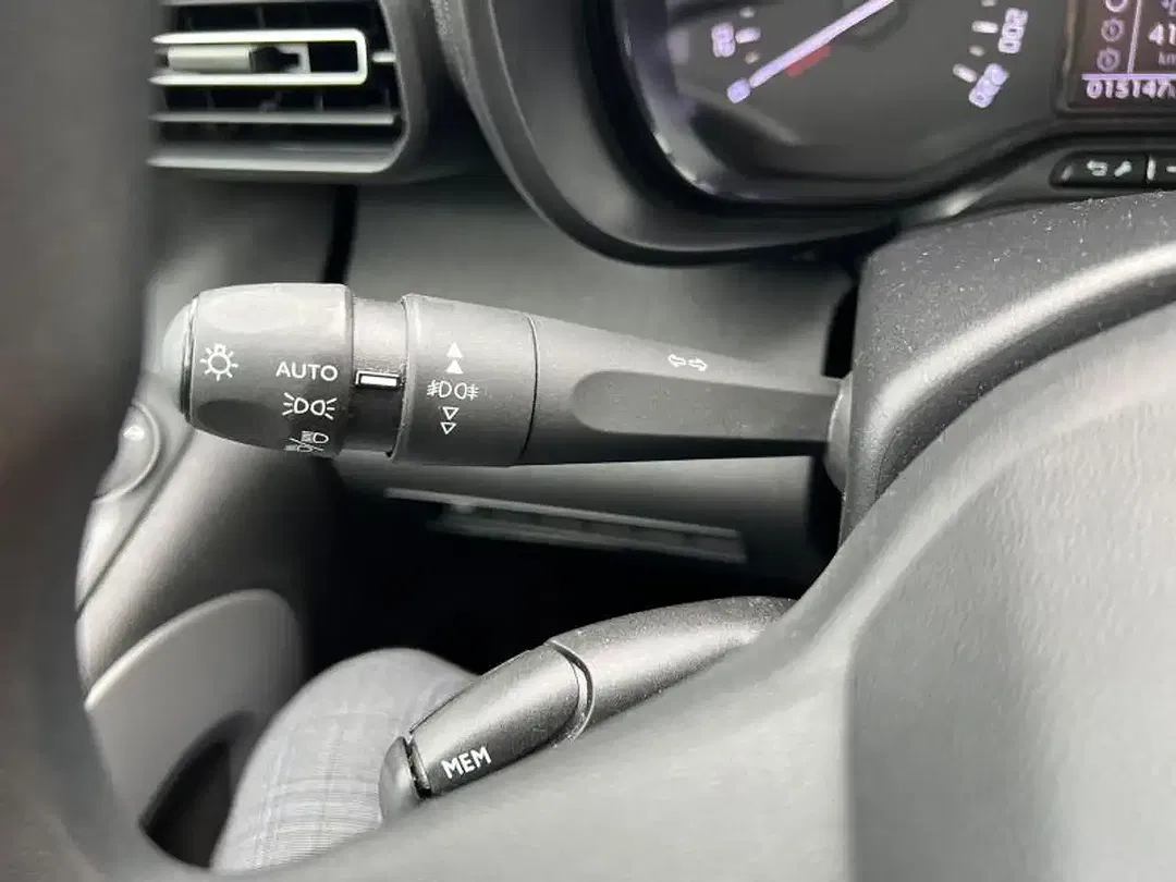 Toyota Verso 1.5 - Thumbnail 12