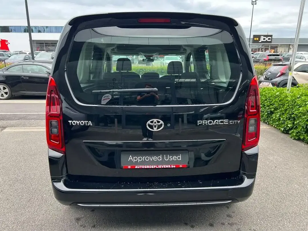 Toyota Verso 1.5 - Thumbnail 4