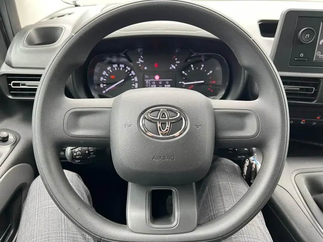 Toyota Verso 1.5 - Thumbnail 9