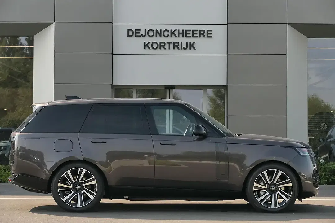 Land Rover Range Rover AUT 4x4 HSE - Thumbnail 3