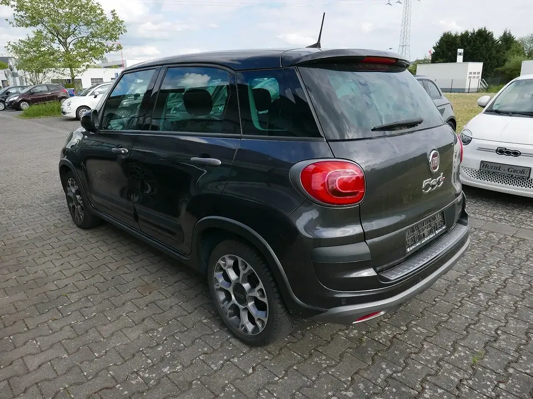 Fiat 500L - Thumbnail 3