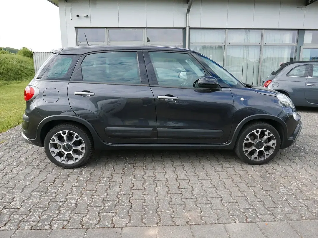 Fiat 500L - Thumbnail 4