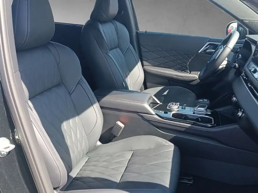 Mitsubishi Outlander 2.4 PHEV S-AWC Black Edition - Thumbnail 13