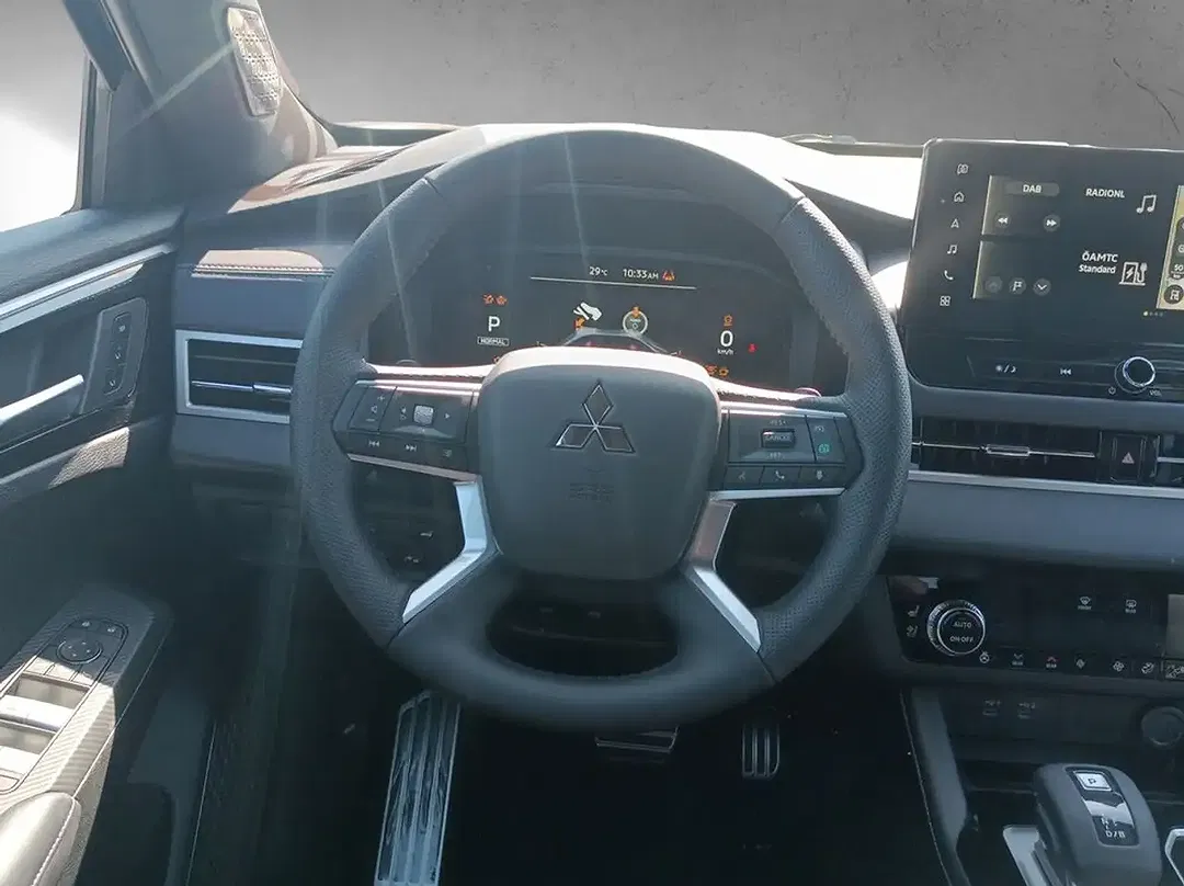 Mitsubishi Outlander 2.4 PHEV S-AWC Black Edition - Thumbnail 14