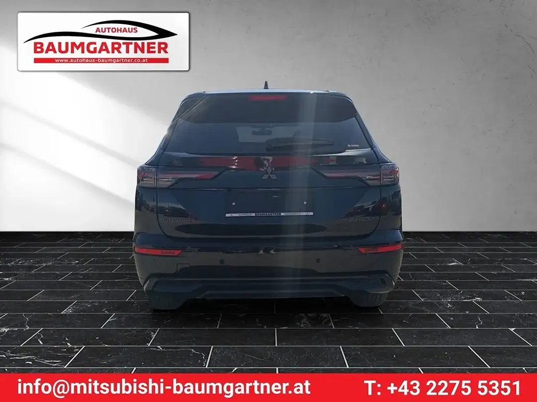 Mitsubishi Outlander 2.4 PHEV S-AWC Black Edition - Thumbnail 6