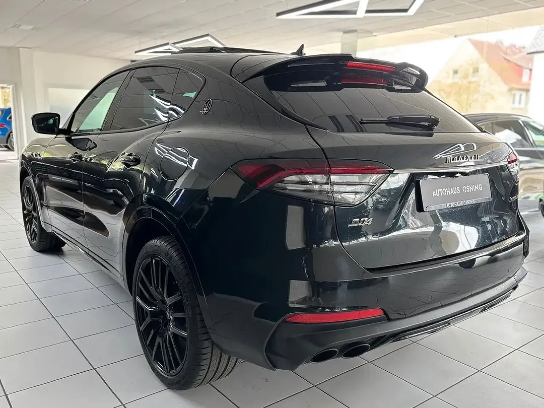 Maserati Levante - Thumbnail 3