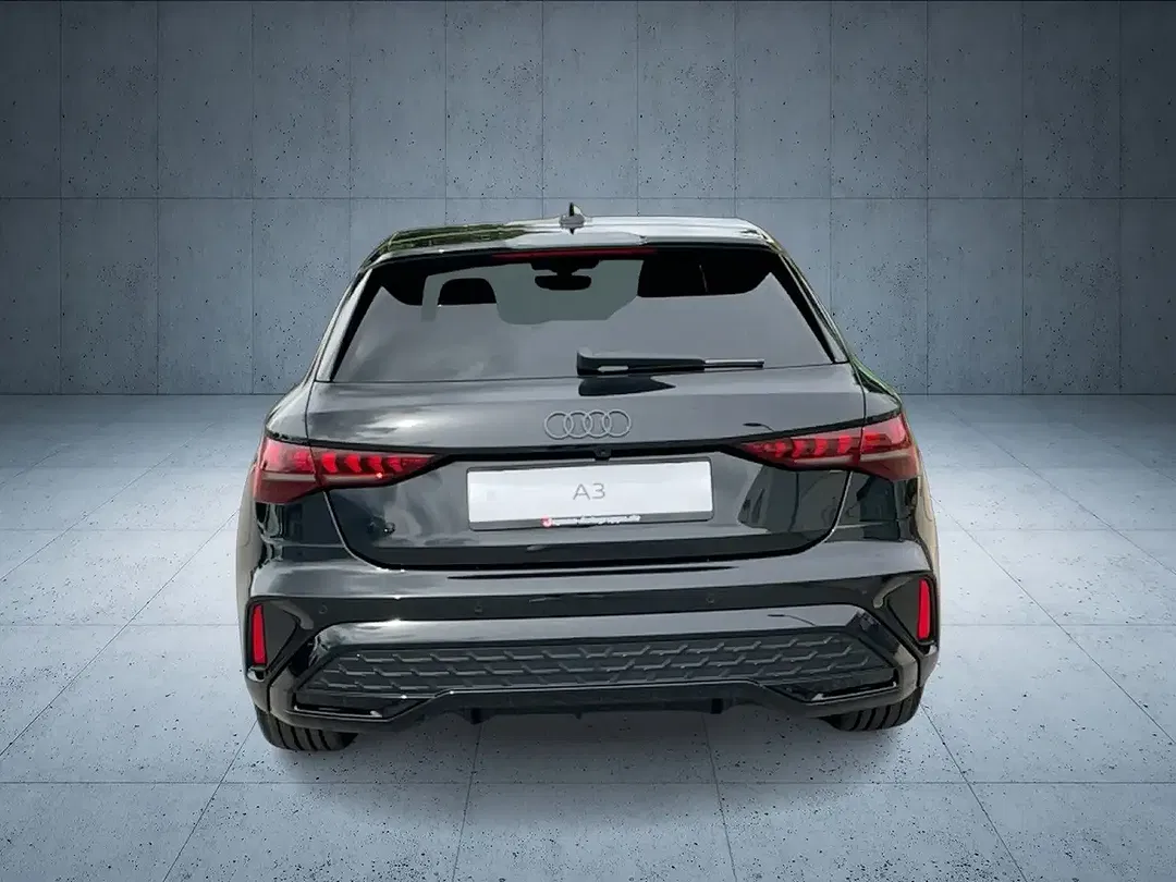 Audi A3 TFSI e Matrix LED Sportback S line - Thumbnail 5
