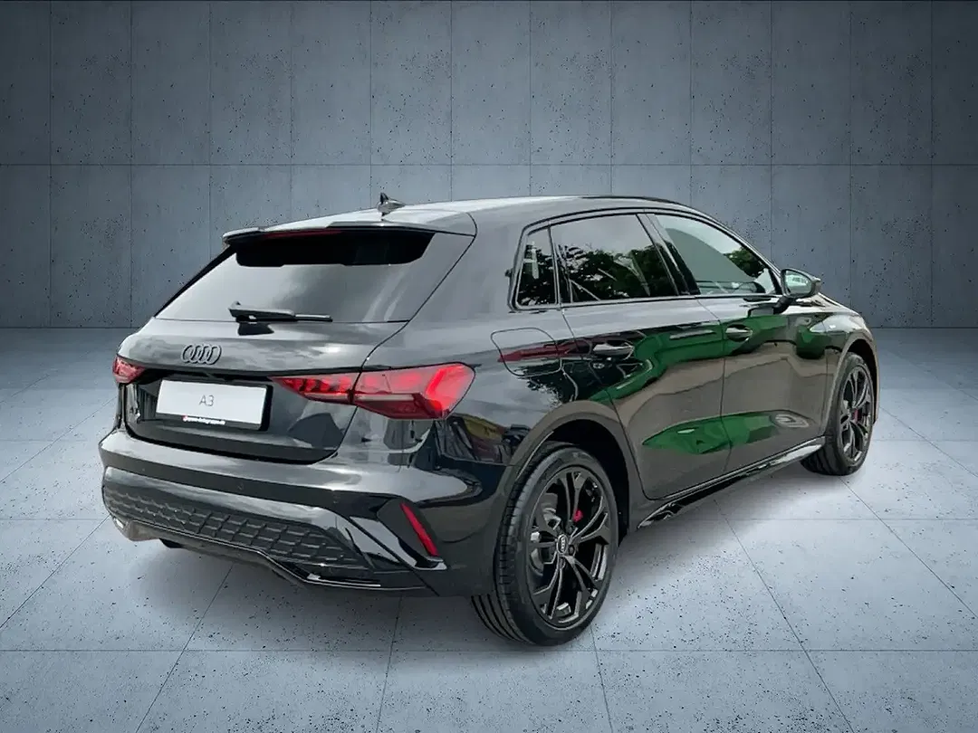 Audi A3 TFSI e Matrix LED Sportback S line - Thumbnail 6