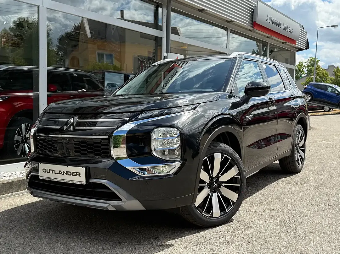 Mitsubishi Outlander 2.4 PHEV Hybrid 4WD Intro Edition - foto 2